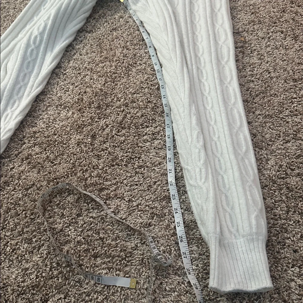 ALO Yoga Winter Bliss Hoodie & Pants Set Ivory - Picture 8 of 15